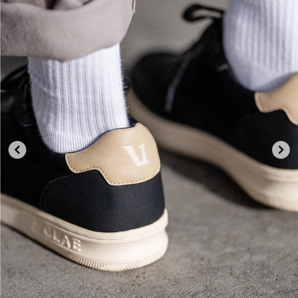NWT Vuori x CLAE Malone Lite Sneakers Black Gold Size 7
